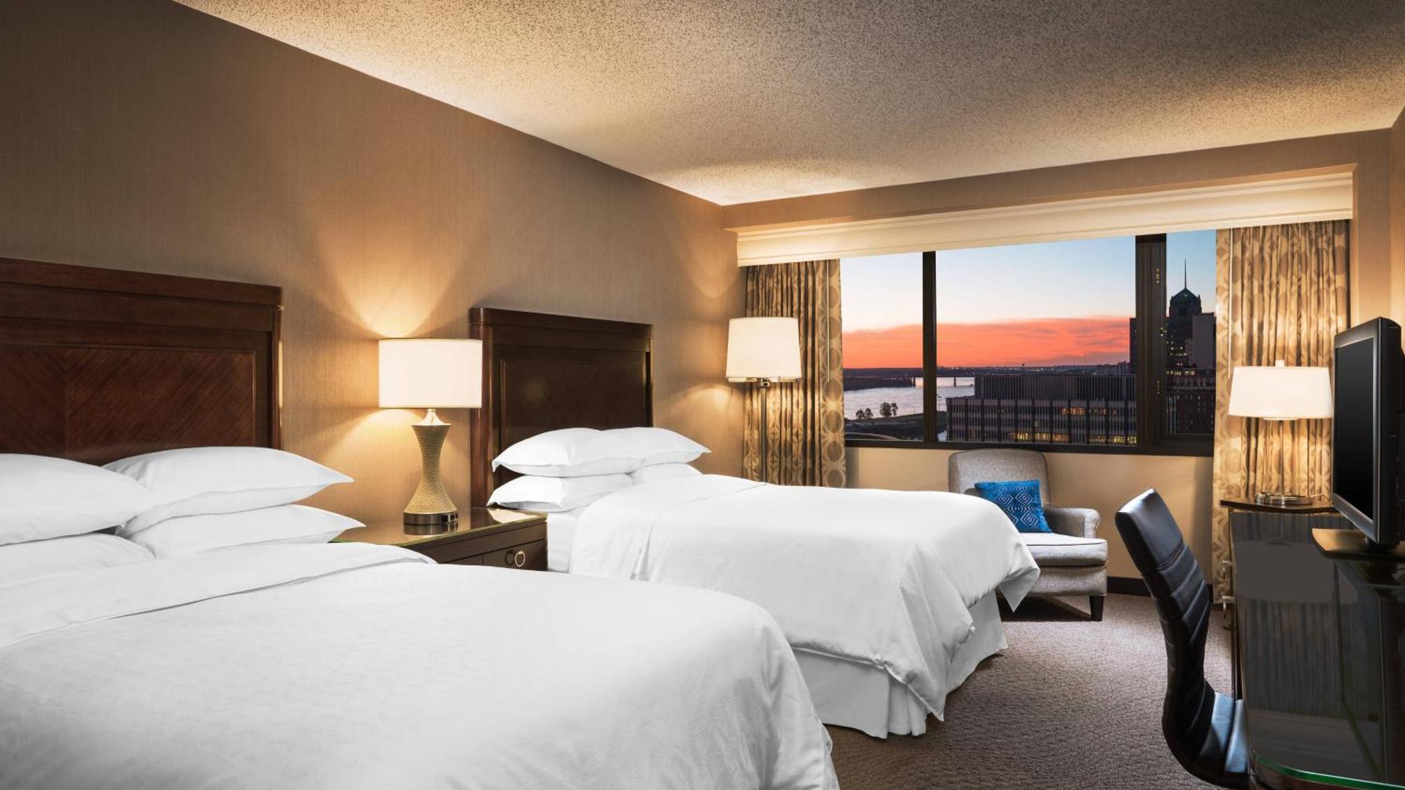 Sheraton Downtown 4*